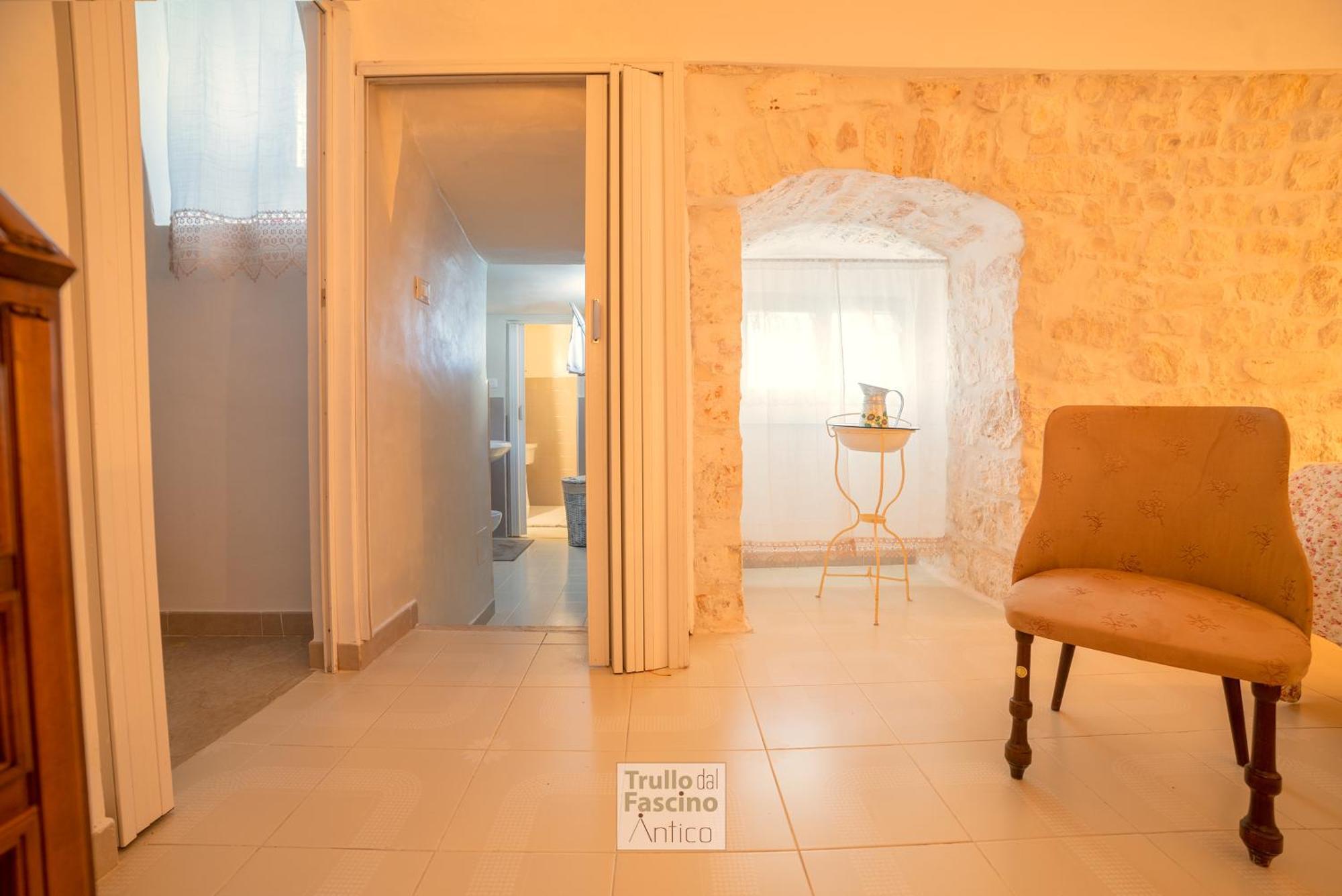 Trullo Dal Fascino Antico Villa Locorotondo Bagian luar foto